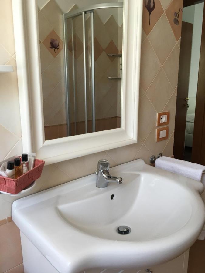 سيرولو B&B Capo Le Vigne المظهر الخارجي الصورة